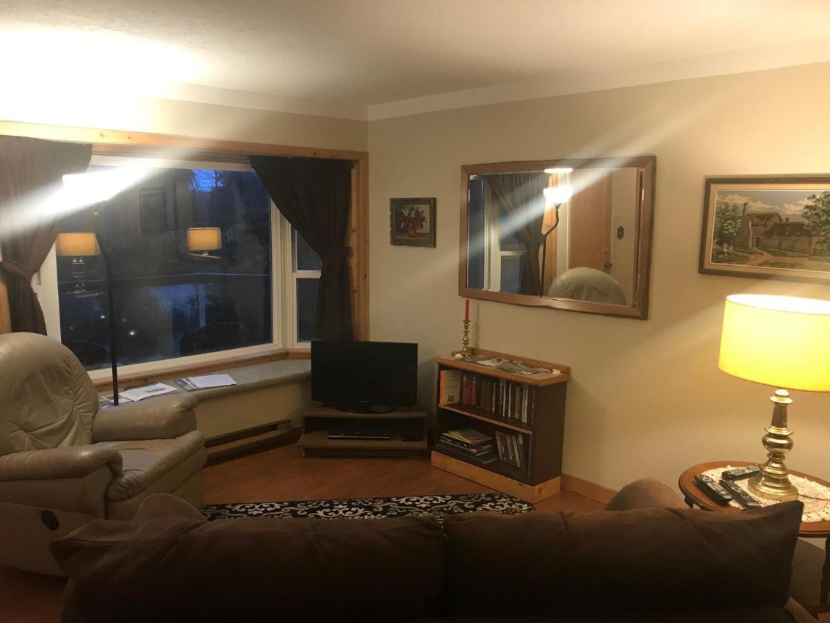 Higgin'S Inn Powell River Zewnętrze zdjęcie